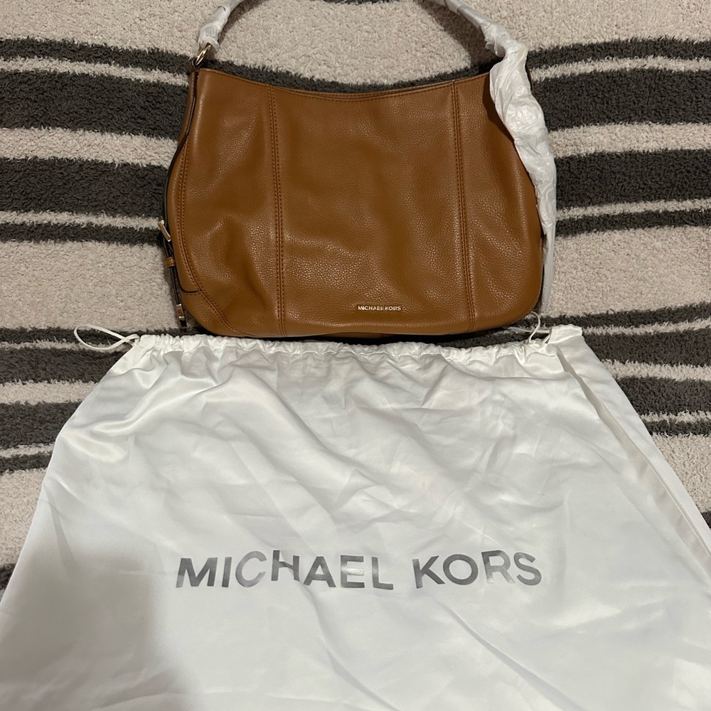 NWT Michael Kors Brooke Large Hobo - Picture 2 of 7